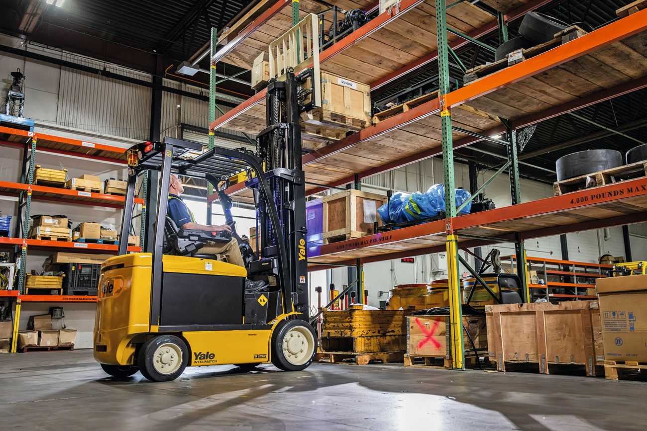 Standort Lager und Technik